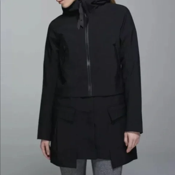 Lululemon Rain or Shine Convertible Long Short Jacket Rare EUC - Picture 1 of 12